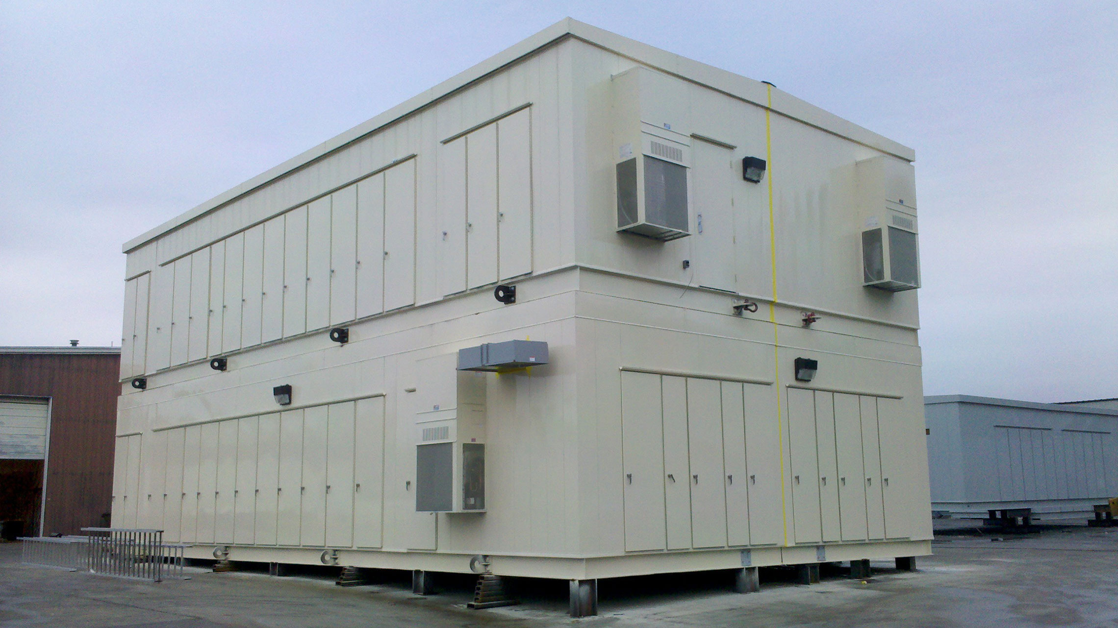 Prefabricated Electrical House Integrated Power Distribution Eaton