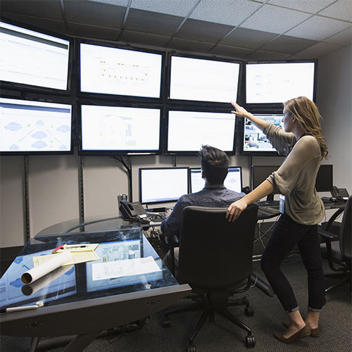 Volt/Var management software